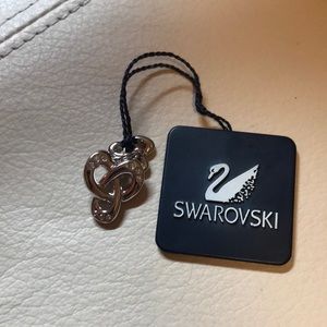NWT- Swarovski heart shaped pendent